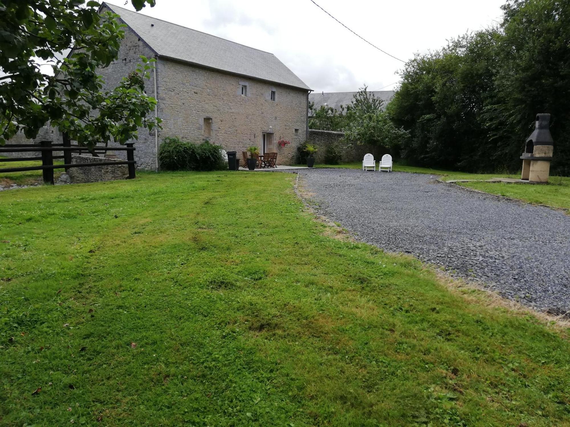 Vila La Ferme De Montigny Asnieres-en-Bessin Exteriér fotografie